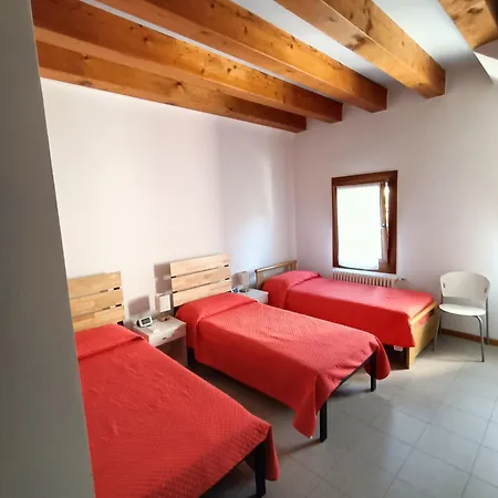 Il Nido - In Posizione Strategica Guest house